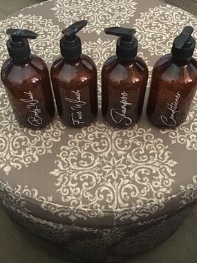 PRICE⬇️Reusable Amber Pump Bottles-Set of 4